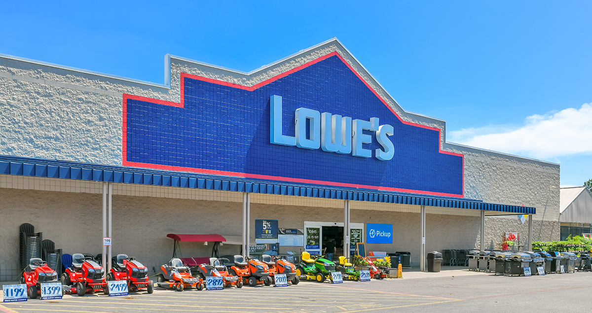 Lowe's - Southern Pines, NC, commercial real estate, retail, outparcel
